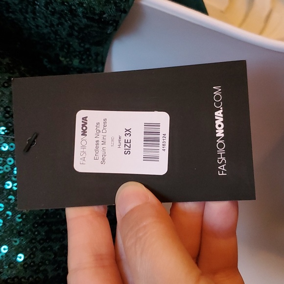 Fashion Nova 3X Endless Nights Sequipn Mini Dress NWT Hunter Green Mermaid - Picture 11 of 14